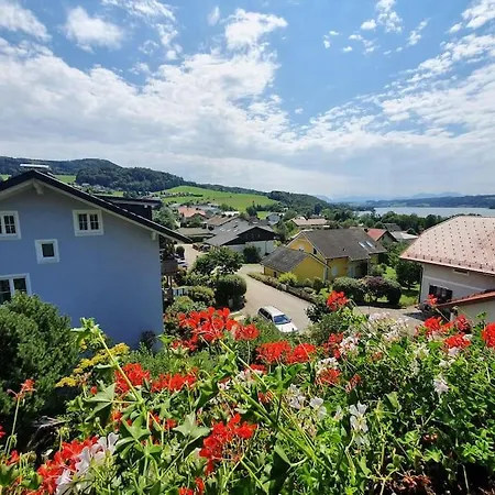 Apartamento Exklusive Lakeview In Bestlage Mattsee, Beschattbare Dachterrasse Mit Panoramablick Ueber Den *