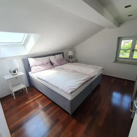 Exklusive Lakeview In Bestlage Mattsee, Beschattbare Dachterrasse Mit Panoramablick Ueber Den *