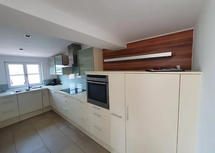 Διαμέρισμα Exklusive Lakeview In Bestlage Mattsee, Beschattbare Dachterrasse Mit Panoramablick Ueber Den Mattsee