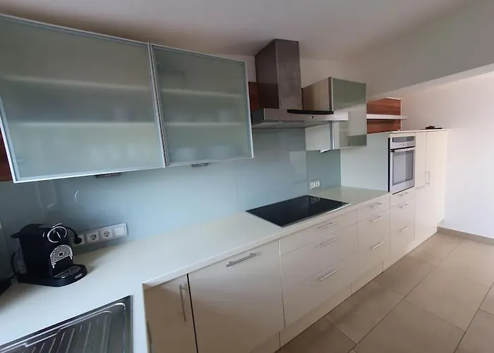 Exklusive Lakeview In Bestlage Mattsee, Beschattbare Dachterrasse Mit Panoramablick Ueber Den