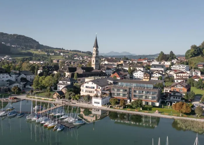 Exklusive Lakeview In Bestlage Mattsee, Beschattbare Dachterrasse Mit Panoramablick Ueber Den * Матзее